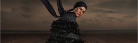 Tiri: Te Araroa Woman Far Walking